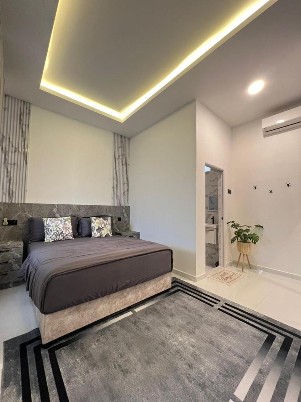 Auranad Tinyhouse Bandar Tanah Merah Wifi Netflix ภายนอก รูปภาพ