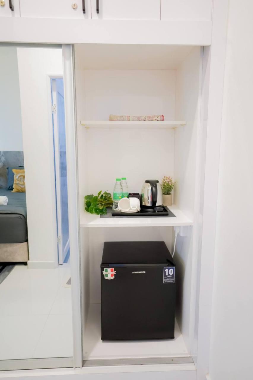 Auranad Tinyhouse Bandar Tanah Merah Wifi Netflix ภายนอก รูปภาพ
